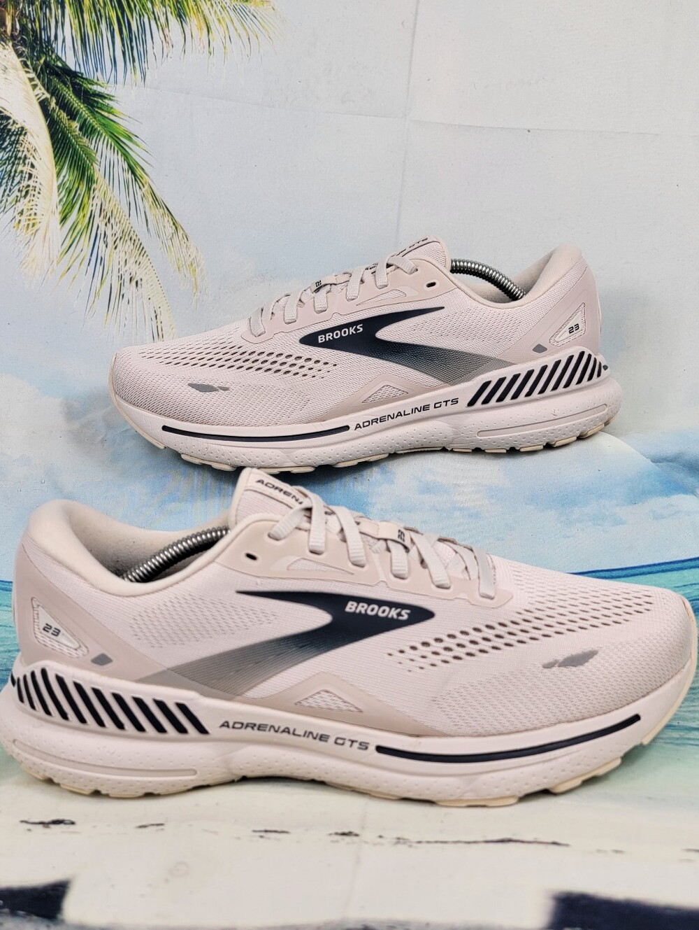 Brooks Adrenaline GTS 23 Mens 9